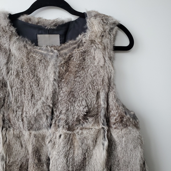 Yves Salomon - MeteoFur Vest in Size 40 - Picture 8 of 12